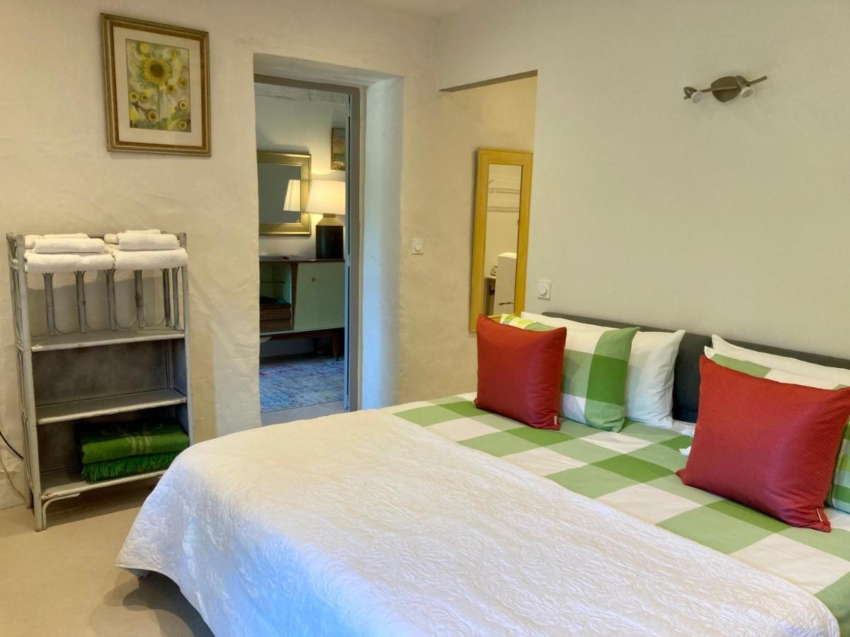 Bed and Breakfast La Veillonnais à Angrie Extérieur photo